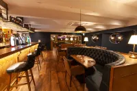 Best Western Plus White Horse Hotel - bar