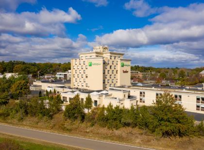 Holiday Inn Boston - Dedham Hotel & Conference Center, an IHG Hotel