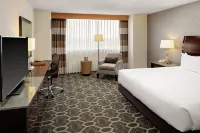 DoubleTree by Hilton Hotel Tulsa Downtown Hotels in Sand Springs