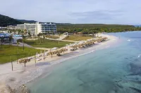 Ocean Coral Spring Resort - All Inclusive - 5 estrellas