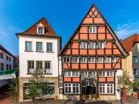 Romantik Hotel Walhalla Отели рядом с достопримечательностью «Building 69 University of Osnabrueck»