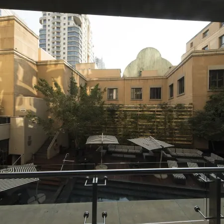 Davinci Hotel on Nelson Mandela Square