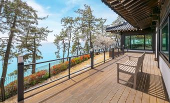 Namhae Smurf Village Pension