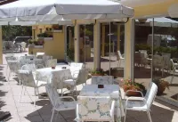 Hotel Montecarlo Nord - parking