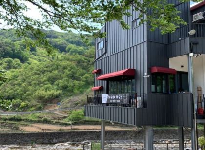 지리산 로시난테하우스