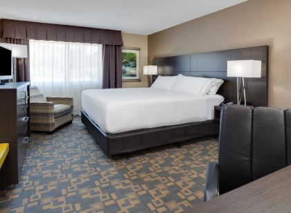 Holiday Inn Express & Suites Fredericton