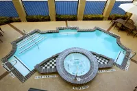 Holiday Inn Express & Suites San Antonio Rivercenter Area Hotel a San Antonio