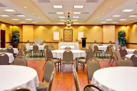 Holiday Inn Express & Suites MILLINGTON-MEMPHIS AREA by IHG - breakfast