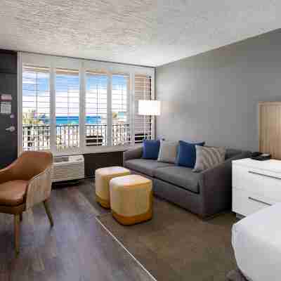 Holiday Inn Resort Panama City Beach Rooms