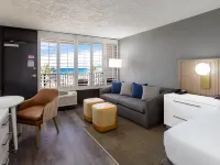 Holiday Inn Resort PANAMA CITY BEACH by IHG Hotels near Shell Island