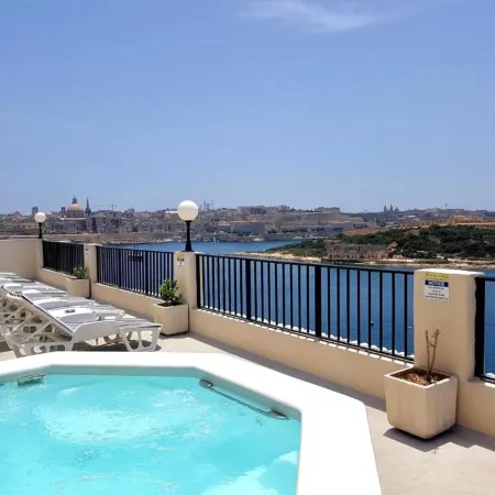 Sliema Marina Hotel