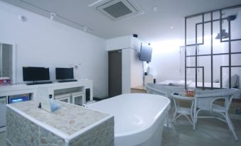 Wanju Cacao Self Check-in Motel