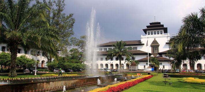 Cozy Residence Cipedes Bandung Hotéis em Sukasari