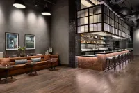 Valley Hotel Homewood Birmingham, Curio Collection by Hilton - bar