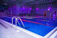 Village Hotel Southampton Eastleigh - Pools