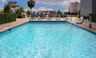 Home2 Suites by Hilton Miami Airport South Blue Lagoon