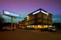Americas Best Value Inn & Suites Anchorage Airport Hôtels à : 