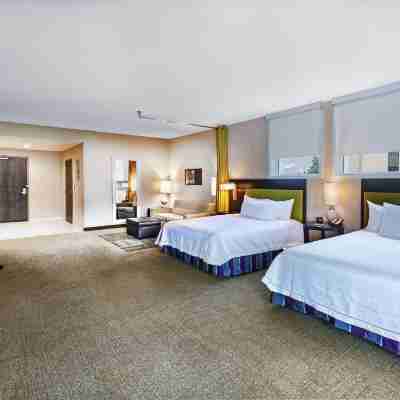 Home2 Suites by Hilton Gonzales Rooms