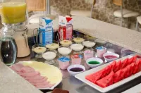 Serras Hotel - breakfast