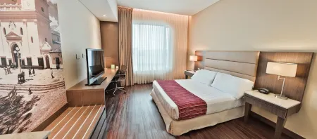 Holiday Inn Bucaramanga Cacique Отели в г. Лома Меса де Руитоке