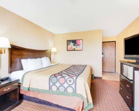 Super 8 by Wyndham Kutztown/Allentown Area Hotels in Lehigh County