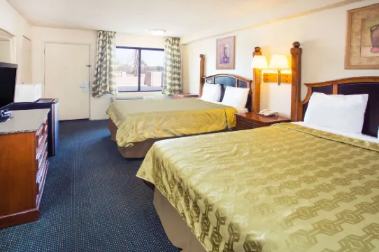 印地奧Travelodge by Wyndham