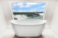 Sheraton Fallsview Hotel - Hot Tub
