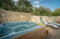 Fiorentinos Villa - Villas