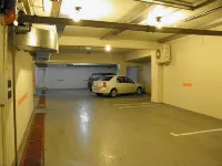 ベルテロット ホテル ブカレスト - 駐車場
