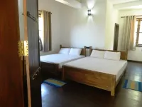 Birds Paradise Hotel