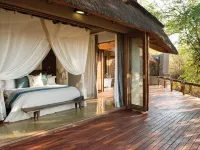 Madikwe Hills Hotels in Zeerust