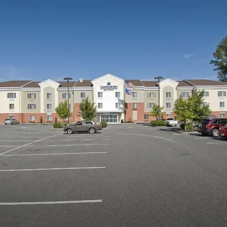 Candlewood Suites BURLINGTON by IHG