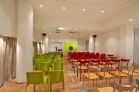 Kyma Suites Beach Hotel - Boutique
