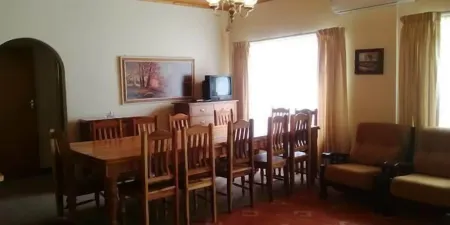 Holiday House Sedgefield Отели в г. Седжфилд