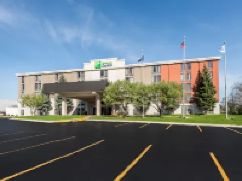 Holiday Inn Express FLINT-CAMPUS AREA by IHG Hotels in Flint