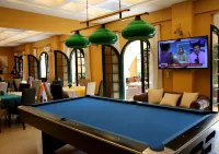 Sunrise Inn Hotels in Moussata