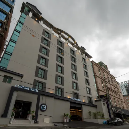 Custom Hotel