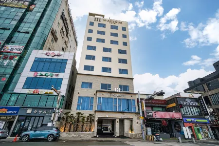 Pohang Youngil University H Avenue Branch