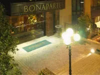 Park Plaza Bonaparte Boutique