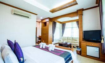 Juntra Resort and Hotel