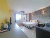 Bun Hotel Hotels near Central Surat Thani