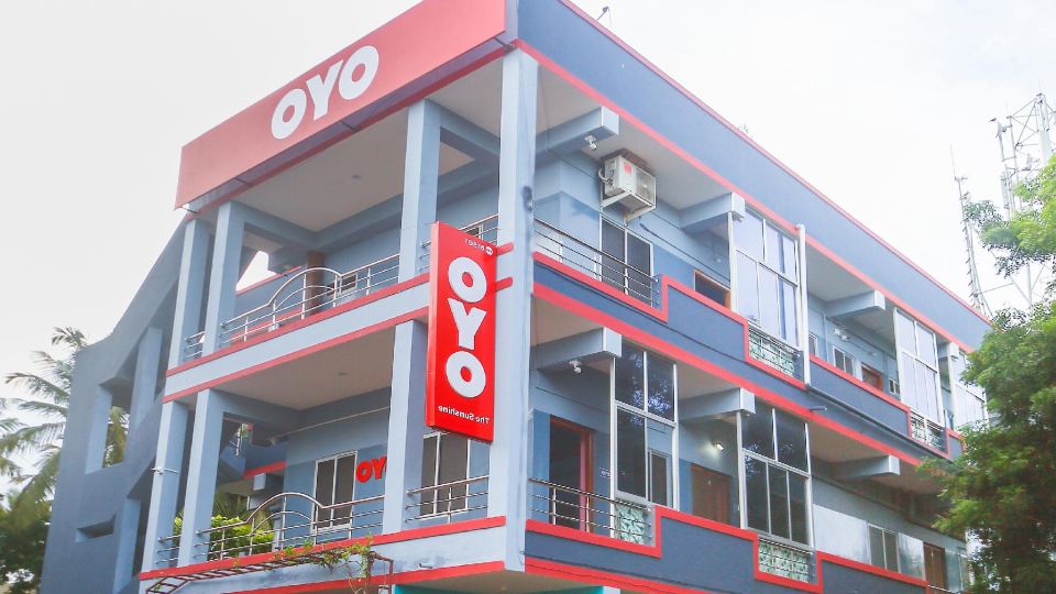 OYO Flagship 61501 the Sunshine