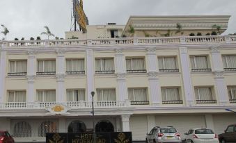 Hotel Hyderabad Grand