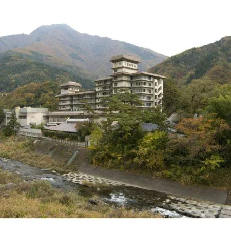 Shimobe Hotel