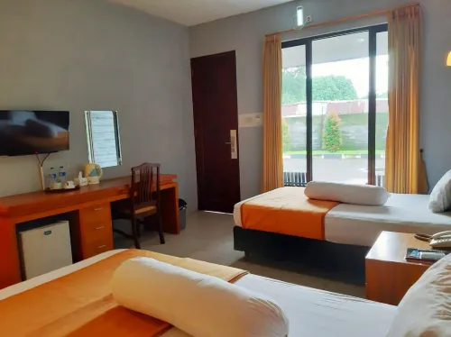 Hotel Owabong Purbalingga Hotels in Bojongsari