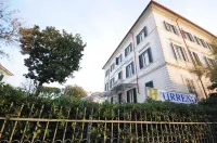 Hotel Tirreno Hotel in zona Asciutti Carlo