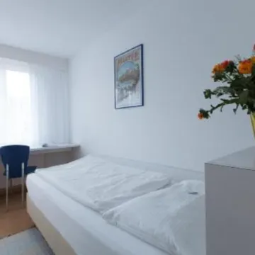 Hotel Alpha