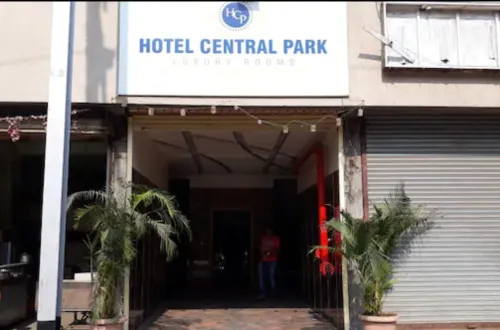 Hotel Central Park Hotels in Ulhasnagar
