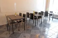 Hotel Pension Arpi - Bed and Breakfasts