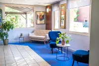 Kyriad Bordeaux - Lormont Hotels in Lormont